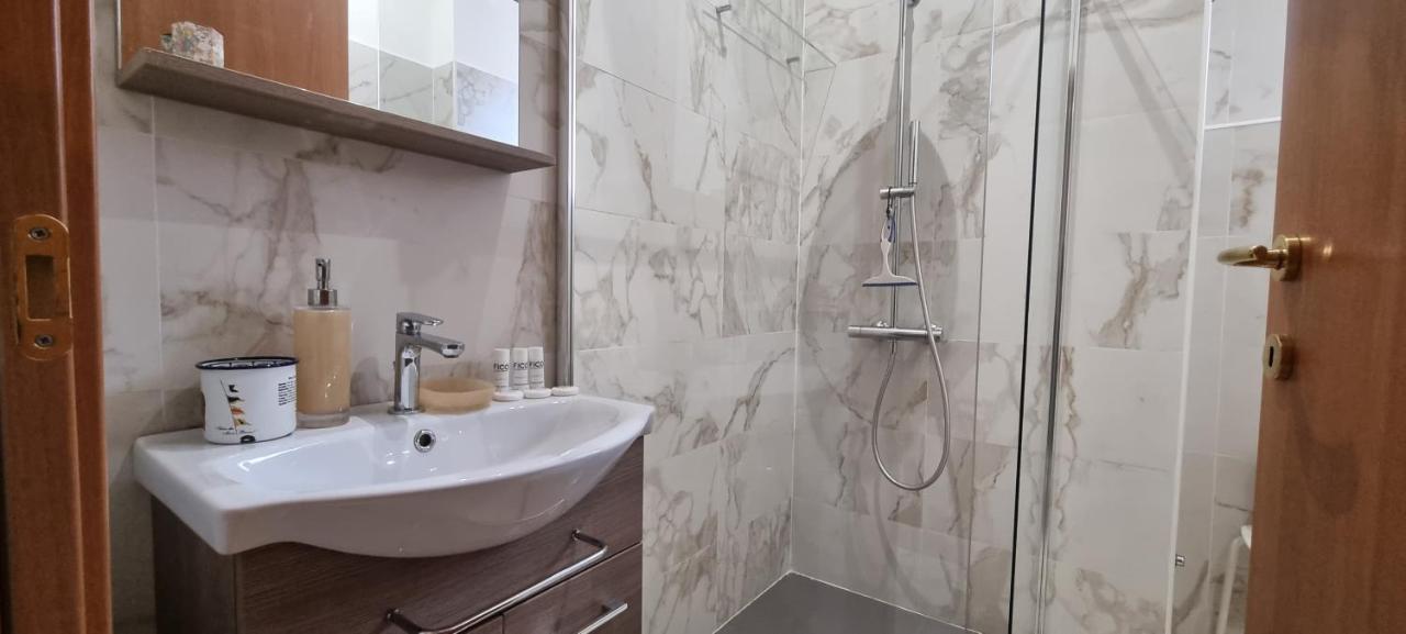 Altido New Apt 10 Min From Duomo, 25 Min From Linate Apartment มิลาน ภายนอก รูปภาพ